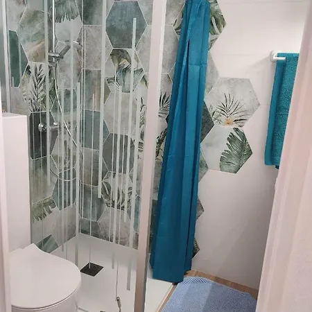 Maison A La Climatisee Et Wifi Fibre Pour Teletravail *