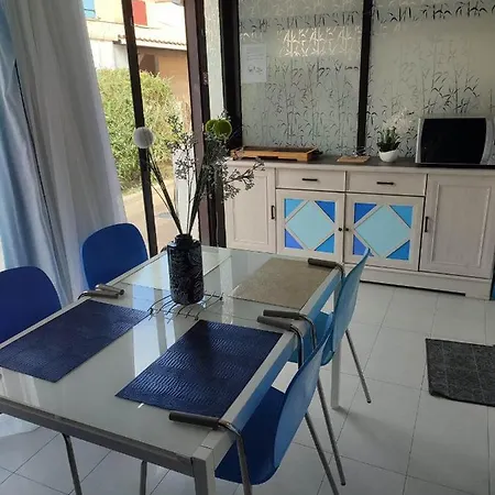 Holiday home Maison A La Climatisee Et Wifi Fibre Pour Teletravail