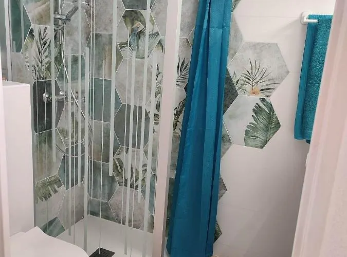 Maison A La Climatisee Et Wifi Fibre Pour Teletravail *